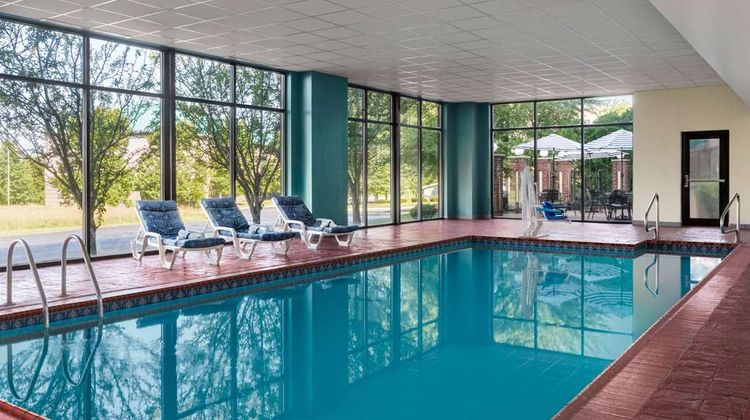 Wingate by Wyndham Louisville East Pool