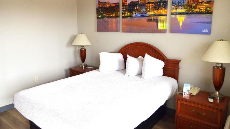 <b>Days Inn Trumann Room</b>. Images powered by <a href="https://iceportal.shijigroup.com/" title="IcePortal" target="_blank">IcePortal</a>.