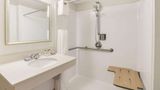 Wingate by Wyndham Bridgeport Room