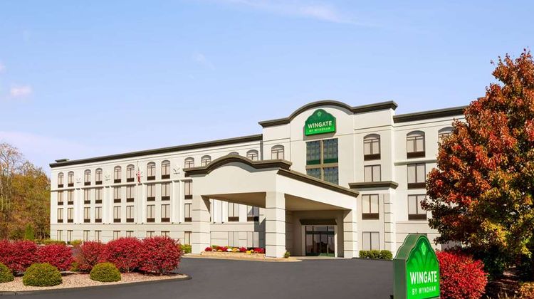 Wingate by Wyndham Bridgeport Exterior