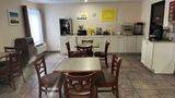 <b>Days Inn & Suites Eunice Restaurant</b>. Images powered by <a href="https://iceportal.shijigroup.com/" title="IcePortal" target="_blank">IcePortal</a>.
