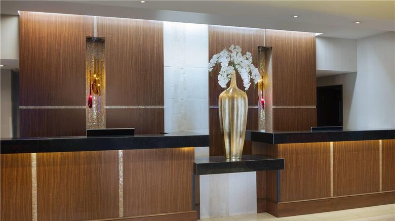 <b>Ramada Plaza Resort & Suites Intl Drive Lobby</b>. Images powered by <a href="https://iceportal.shijigroup.com/" title="IcePortal" target="_blank">IcePortal</a>.