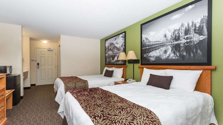 <b>Super 8 Wheatland Room</b>. Images powered by <a href="https://iceportal.shijigroup.com/" title="IcePortal" target="_blank">IcePortal</a>.