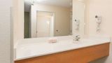 Super 8 Wheatland Room