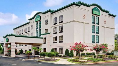 Wingate by Wyndham ATL Airport Fairburn
