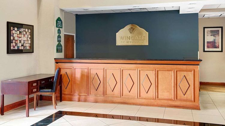 Wingate by Wyndham ATL Airport Fairburn Lobby