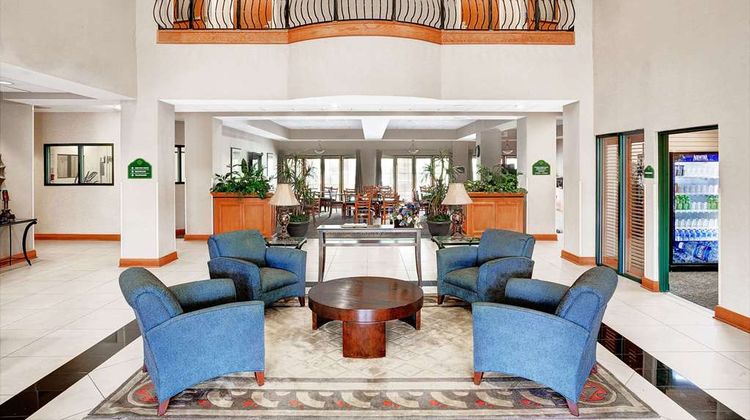 Wingate by Wyndham ATL Airport Fairburn Lobby