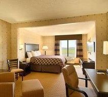 Wingate by Wyndham Warner Robins Room