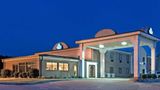 <b>Days Inn & Suites Wynne Exterior</b>. Images powered by <a href="https://iceportal.shijigroup.com/" title="IcePortal" target="_blank">IcePortal</a>.