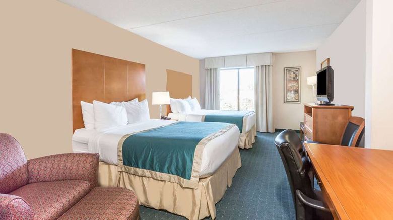 <b>Wingate by Wyndham Richmond/Short Pump Room</b>. Images powered by <a href="https://iceportal.shijigroup.com/" title="IcePortal" target="_blank">IcePortal</a>.