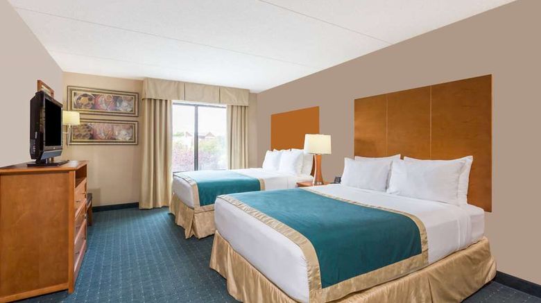<b>Wingate by Wyndham Richmond/Short Pump Room</b>. Images powered by <a href="https://iceportal.shijigroup.com/" title="IcePortal" target="_blank">IcePortal</a>.