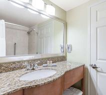 Wingate by Wyndham Richmond/Short Pump Room