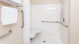 Days Inn & Suites - Savannah North I-95 Room