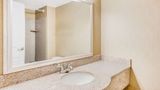 <b>Wingate by Wyndham York Room</b>. Images powered by <a href="https://iceportal.shijigroup.com/" title="IcePortal" target="_blank">IcePortal</a>.