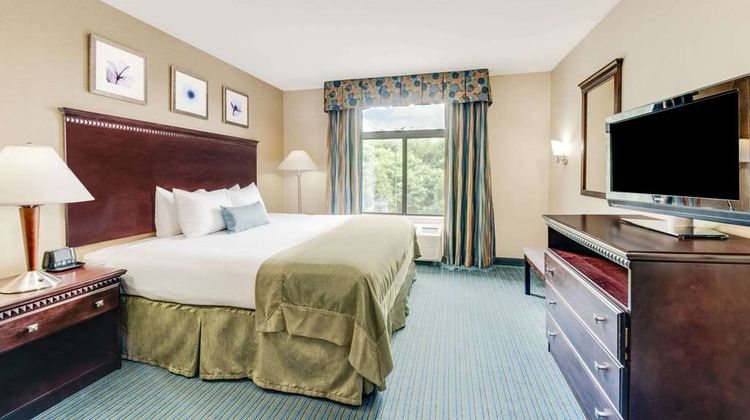 Wingate by Wyndham York Room