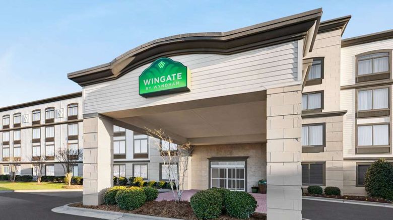 <b>Wingate by Wyndham Southport Exterior</b>. Images powered by <a href="https://iceportal.shijigroup.com/" title="IcePortal" target="_blank">IcePortal</a>.