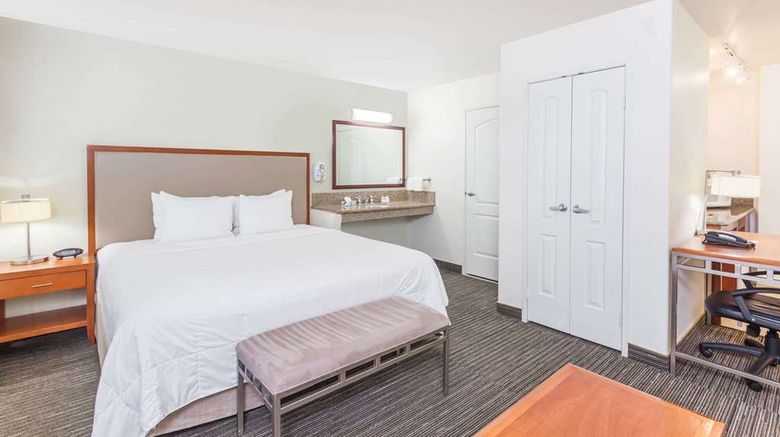 <b>Hawthorn Suites by Wyndham Victorville Suite</b>. Images powered by <a href="https://iceportal.shijigroup.com/" title="IcePortal" target="_blank">IcePortal</a>.