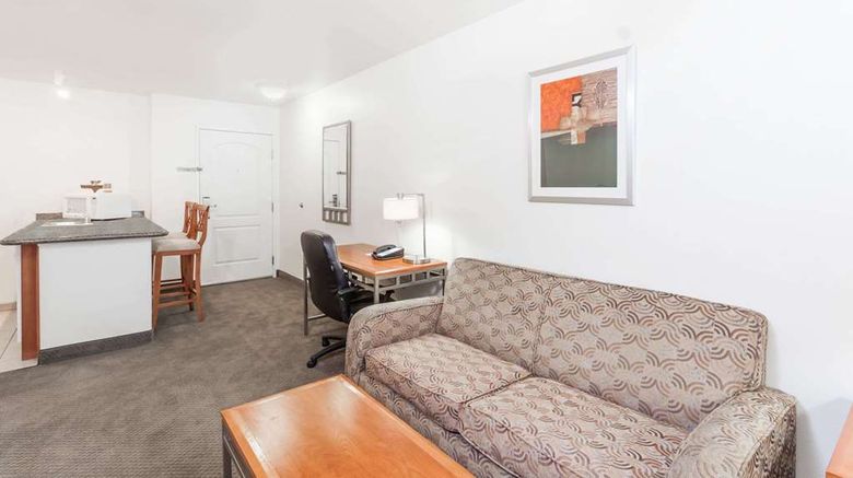 <b>Hawthorn Suites by Wyndham Victorville Suite</b>. Images powered by <a href="https://iceportal.shijigroup.com/" title="IcePortal" target="_blank">IcePortal</a>.