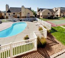 Hawthorn Extended Stay by Wyndham Wichita Pool