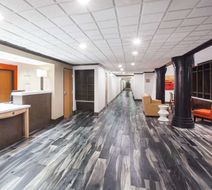 Hawthorn Suites Corpus Christi Lobby