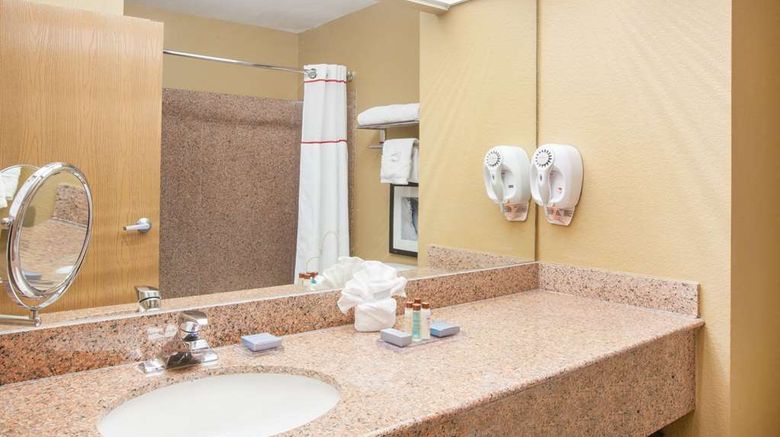 <b>Hawthorn Suites Corpus Christi Room</b>. Images powered by <a href="https://iceportal.shijigroup.com/" title="IcePortal" target="_blank">IcePortal</a>.