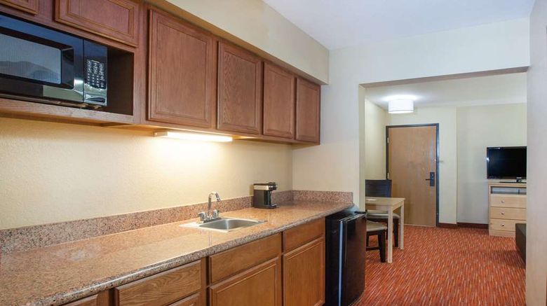 <b>Hawthorn Suites Corpus Christi Suite</b>. Images powered by <a href="https://iceportal.shijigroup.com/" title="IcePortal" target="_blank">IcePortal</a>.