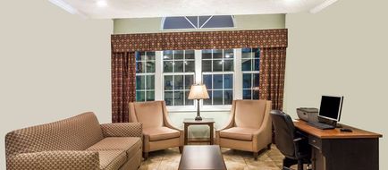 Microtel Inn & Suites by Wyndham Wilson Lobby