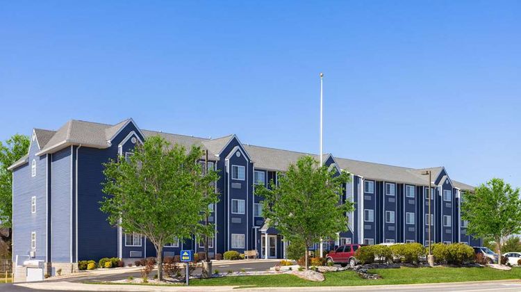 Microtel Inn & Suites by Wyndham Dover Exterior