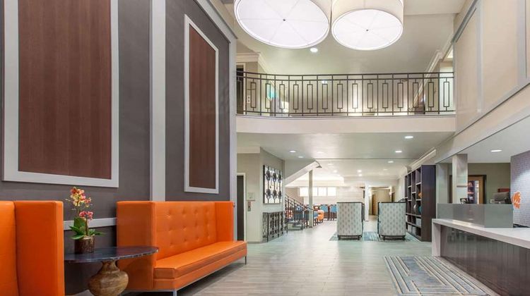 Hawthorn Suites by Wyndham Livermore Lobby