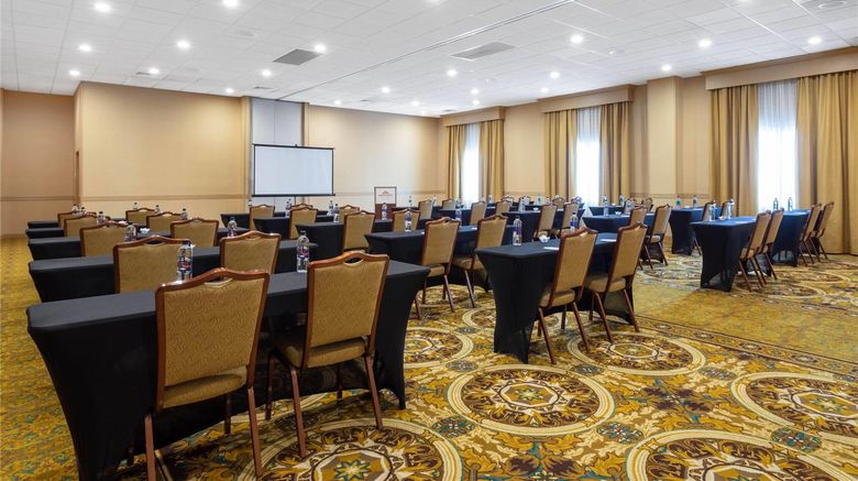 <b>Hawthorn Suites West Palm Beach Ballroom</b>. Images powered by <a href="https://iceportal.shijigroup.com/" title="IcePortal" target="_blank">IcePortal</a>.