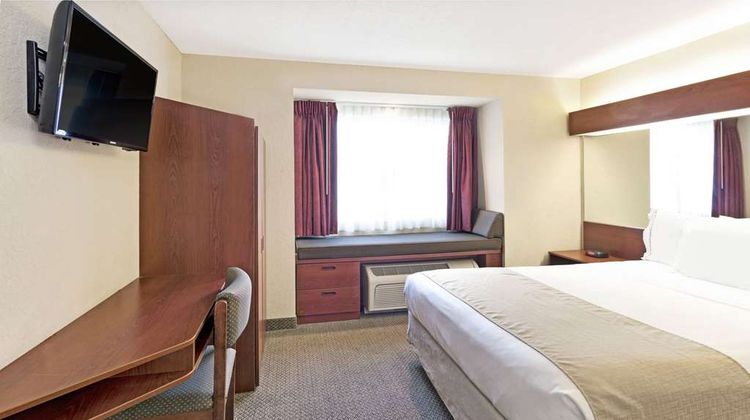 Microtel Inn & Suites by Wyndham Jasper Room