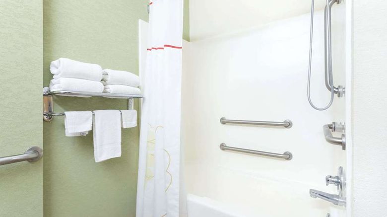 <b>Hawthorn Extended Stay Kingsland Room</b>. Images powered by <a href="https://iceportal.shijigroup.com/" title="IcePortal" target="_blank">IcePortal</a>.