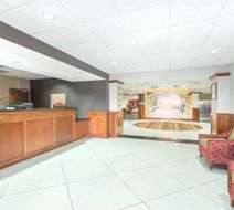 Hawthorn Extended Stay Kingsland Lobby