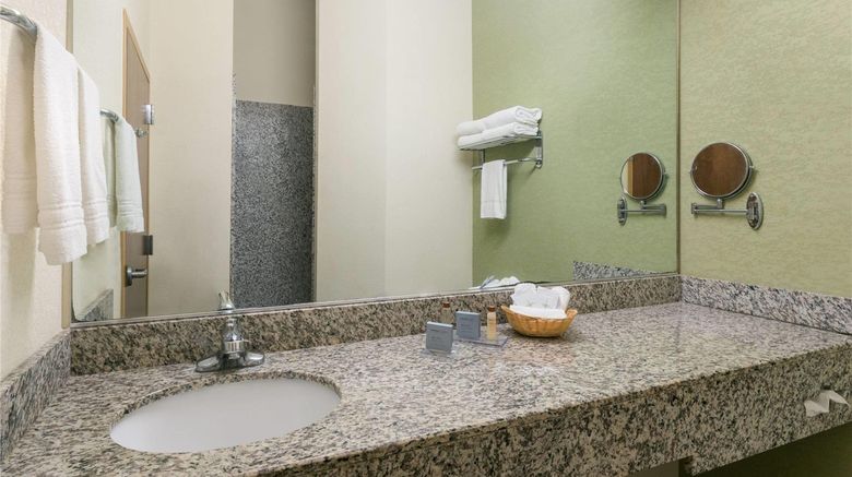 <b>Hawthorn Extended Stay Kingsland Room</b>. Images powered by <a href="https://iceportal.shijigroup.com/" title="IcePortal" target="_blank">IcePortal</a>.