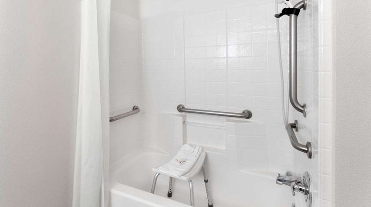 Microtel Inn & Suites by Wyndham Wellton Room