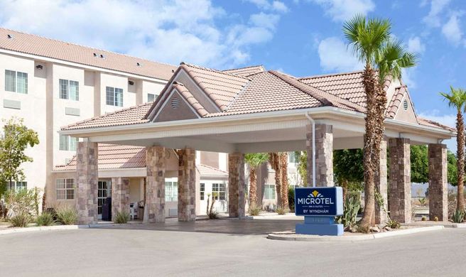 Microtel Inn & Suites by Wyndham Wellton Exterior
