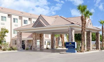 Microtel Inn & Suites by Wyndham Wellton