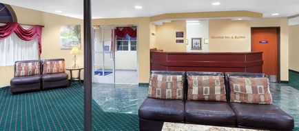 Microtel Inn & Suites by Wyndham Wellton Lobby