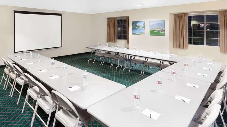 <b>Microtel Inn & Suites by Wyndham Wellton Meeting</b>. Images powered by <a href="https://iceportal.shijigroup.com/" title="IcePortal" target="_blank">IcePortal</a>.