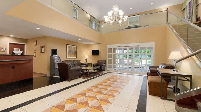 <b>Hawthorn by Wyndham College Station Lobby</b>. Images powered by <a href="https://iceportal.shijigroup.com/" title="IcePortal" target="_blank">IcePortal</a>.