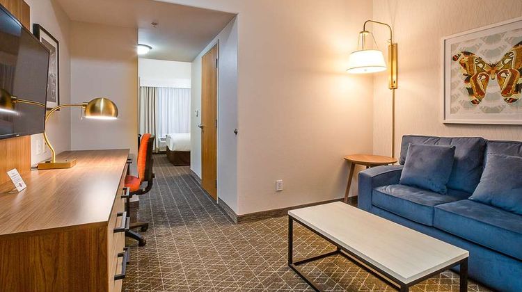 Hawthorn Suites Oakland Alameda Room