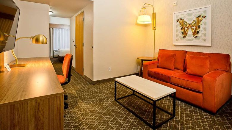 <b>Hawthorn Suites Oakland Alameda Room</b>. Images powered by <a href="https://iceportal.shijigroup.com/" title="IcePortal" target="_blank">IcePortal</a>.