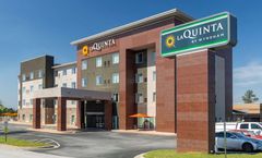 La Quinta Inn & Suites Fort Eisenhower