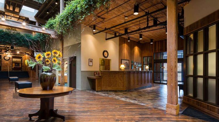 Hawthorn Extended Stay by Wyndham Rome Lobby
