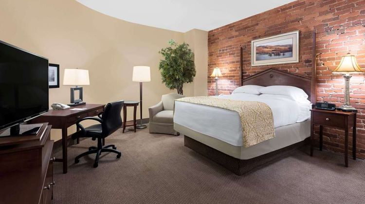Hawthorn Extended Stay by Wyndham Rome Room