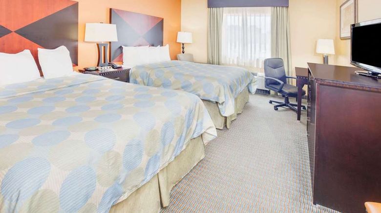 <b>Days Inn & Suites Russellville Room</b>. Images powered by <a href="https://iceportal.shijigroup.com/" title="IcePortal" target="_blank">IcePortal</a>.