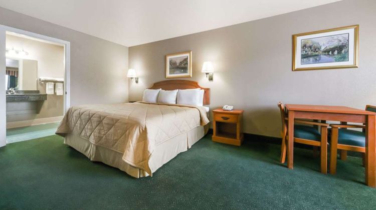 Days Inn Granbury Room