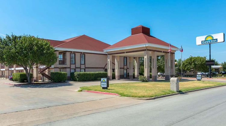 Days Inn Granbury Exterior
