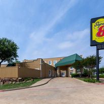 Super 8 Garland/Rowlett/East Dallas area