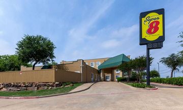 Super 8 Garland/Rowlett/East Dallas area